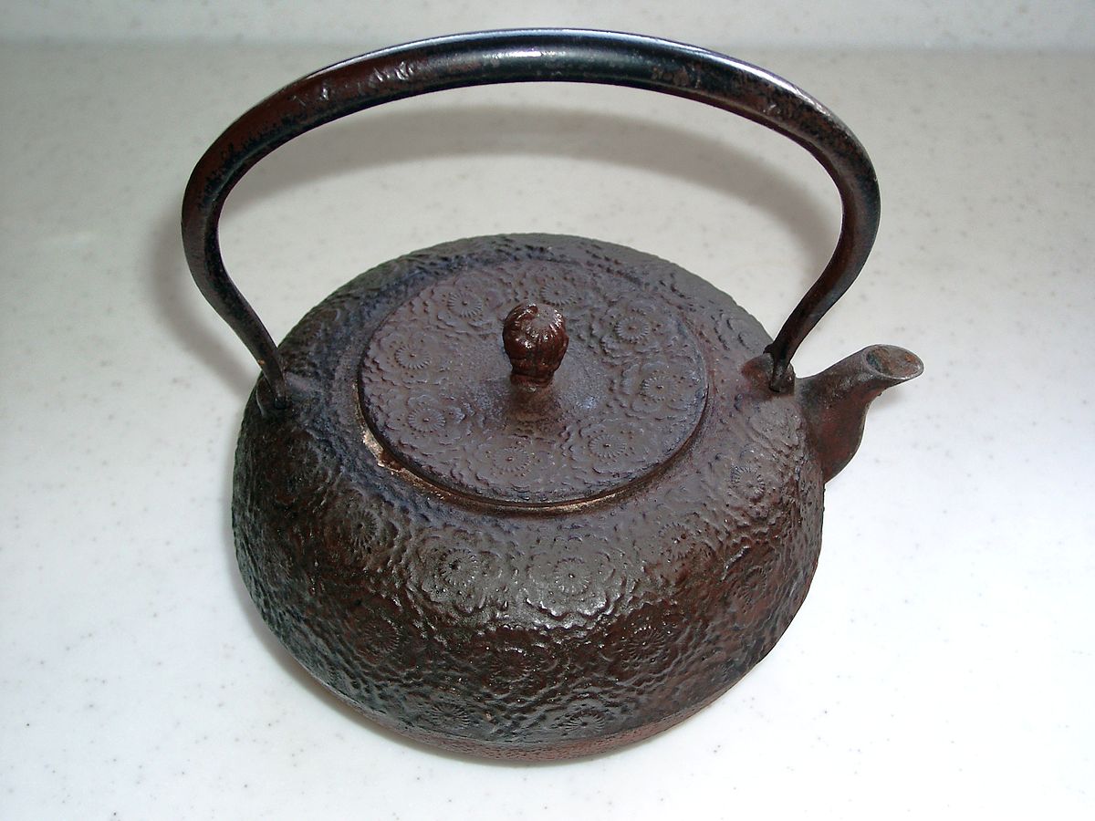 南部鉄器_南部鉄瓶