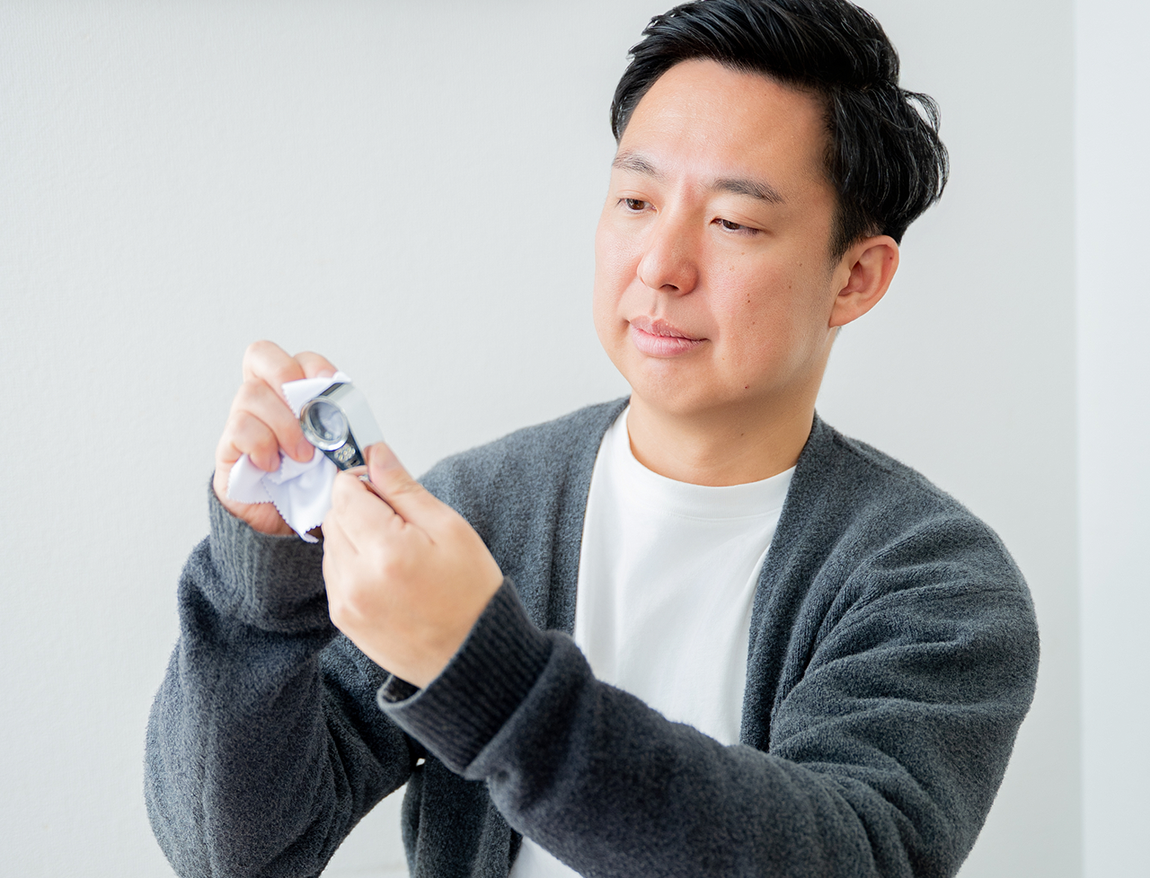 美術品を取り扱う代表