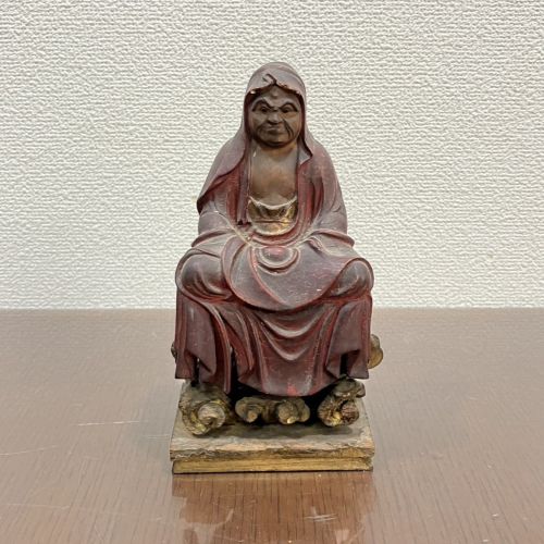 達磨大師坐像