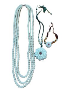 翡翠アクセサリー一式