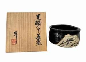 黒織部茶碗