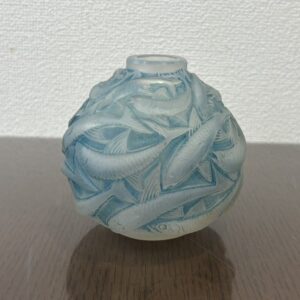 ラリックの魚文様花入の作品写真