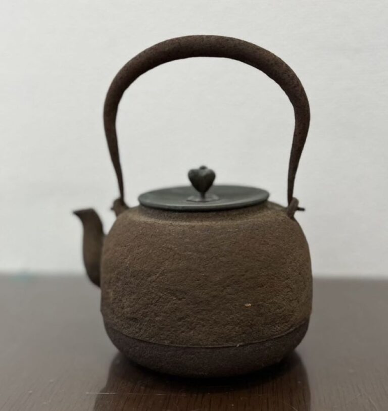 鉄瓶