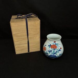 酒井田柿右衛門の陶磁器・陶器の買取・査定相場と最新の買取価格を公開