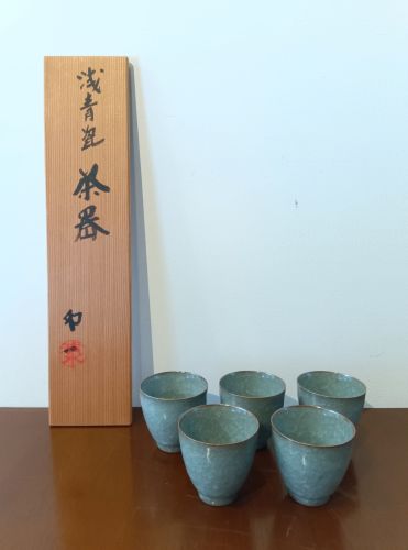浅青瓷茶器