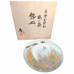 色絵金銀彩鶴二葵飾皿